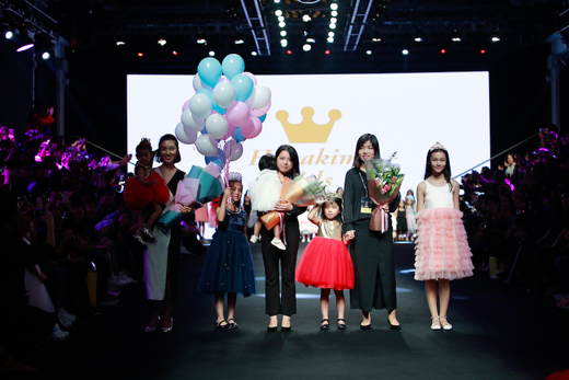 2018春夏上海時裝周童裝發(fā)布會之Hanakimi Kids新品發(fā)布會在靜安區(qū)800秀盛大開幕